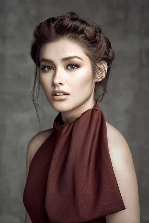 Lộ diện mỹ nhân sở hữu gương mặt đẹp nhất thế giới