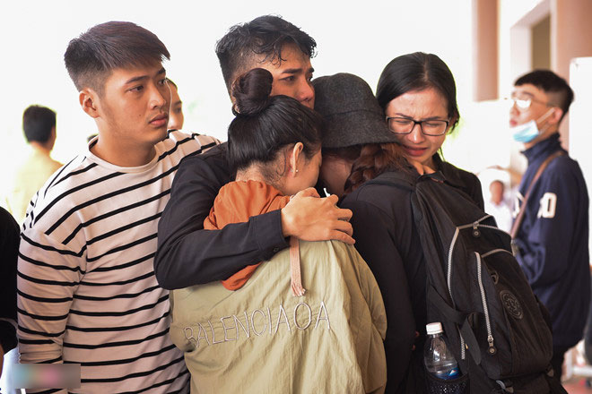 Lễ tang đẫm nước mắt của nam diễn viên Việt qua đời vì tai nạn