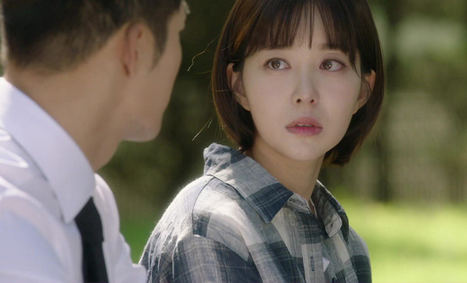 Choáng váng trước bí mật về cô nàng hàng xóm giỏi giang, sang chảnh