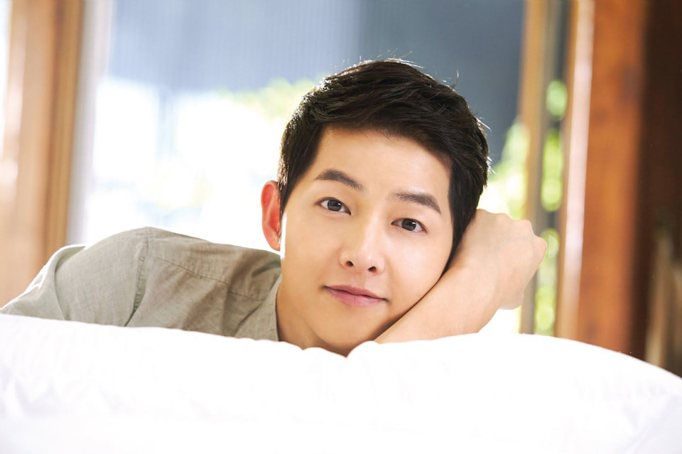 Song Joong Ki lọt top ngôi sao quảng cáo được yêu thích nhất Hàn 2017 Song Joong Ki lọt top ngôi sao quảng cáo được yêu thích nhất Hàn 2017