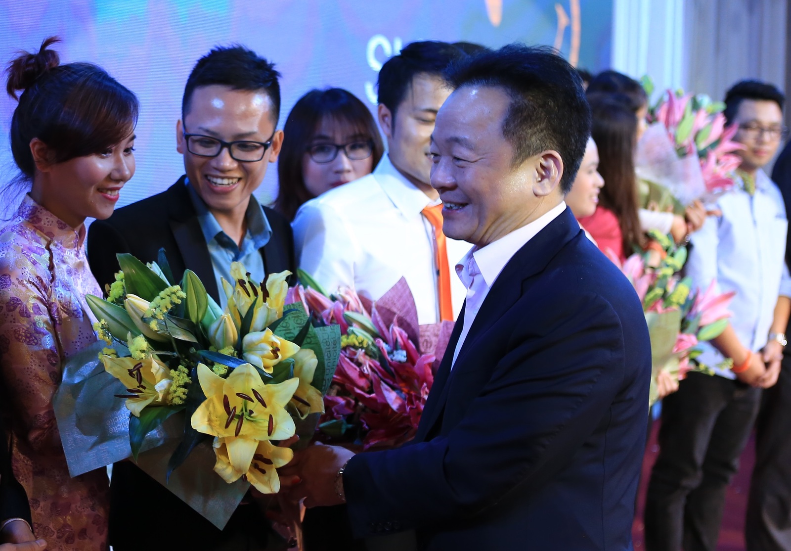 Ông Đỗ Quang Hiển - từ chúa chổm thành chủ ngân hàng