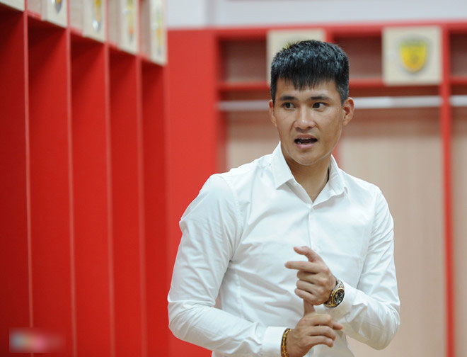 Công Vinh: Công Phượng cần lớn nhanh hơn nữa trong năm 2018