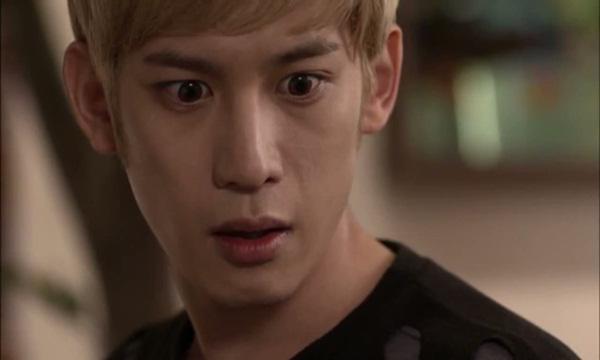 Chọn bạn gái phải ngoan, xinh, giỏi, giàu, chàng kén chọn đón tin sốc trong ngày cưới