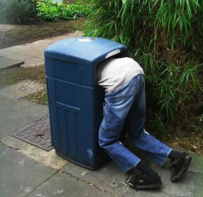 Những vụ mắc kẹt hy hữu mà ai cũng phải khóc thét