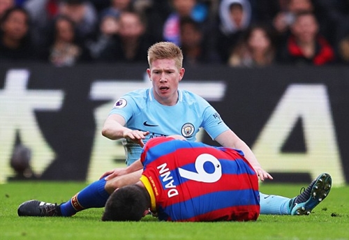 Man City bị cầm hòa, dừng chuỗi trận thắng ở số 18