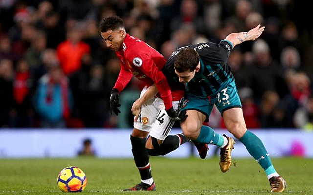 Hòa nhạt Southampton, M.U mất ngôi nhì vào tay Chelsea Hòa nhạt Southampton, M.U mất ngôi nhì vào tay Chelsea