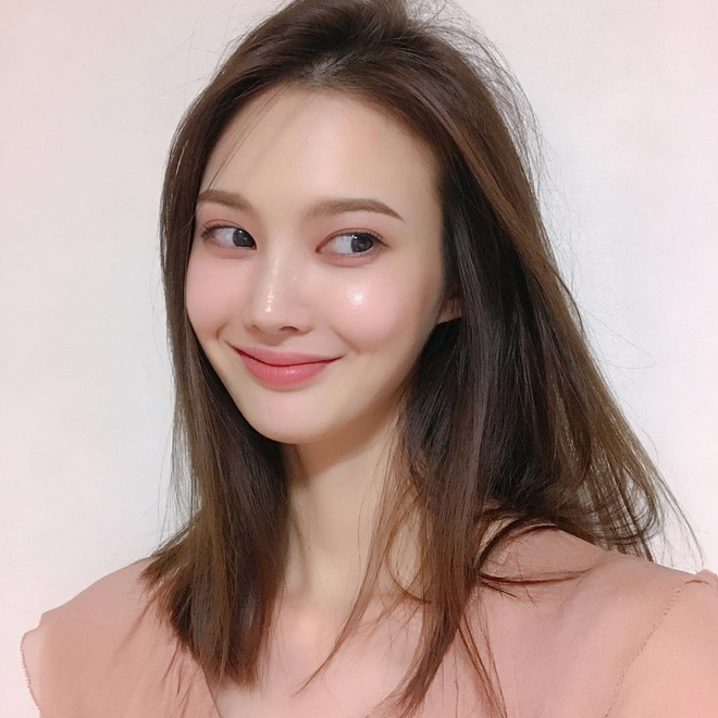 Làm sạch da mặt buổi sáng có cần cầu kỳ, đầy đủ các bước như buổi tối? Làm sạch da mặt buổi sáng có cần cầu kỳ, đầy đủ các bước như buổi tối?