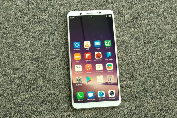 5 smartphone màn hình lớn giá tốt cho năm 2018 5 smartphone màn hình lớn giá tốt cho năm 2018