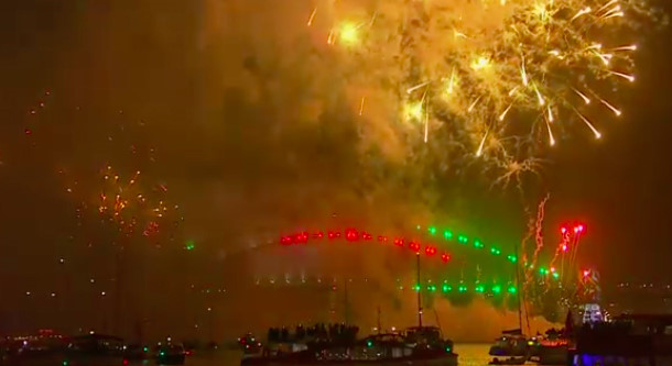 Hong Kong sáng bừng trong màn pháo hoa đón năm 2018 Hong Kong sáng bừng trong màn pháo hoa đón năm 2018