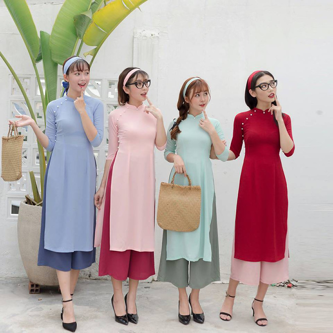 Chuẩn bị Tết tây, rục rịch Tết ta, loạt thương hiệu Việt đã tung các thiết kế áo dài duyên dáng đốn tim các nàng Chuẩn bị Tết tây, rục rịch Tết ta, loạt thương hiệu Việt đã tung các thiết kế áo dài duyên dáng đốn tim các nàng