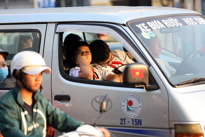 Giờ vào lớp quá sớm, học trò đờ đẫn vì thiếu ngủ