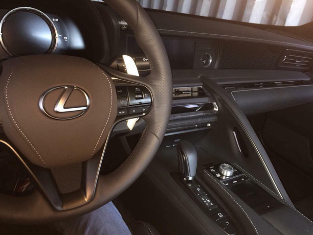 Xe thể thao Lexus LC500 2018 đầu tiên về Việt Nam