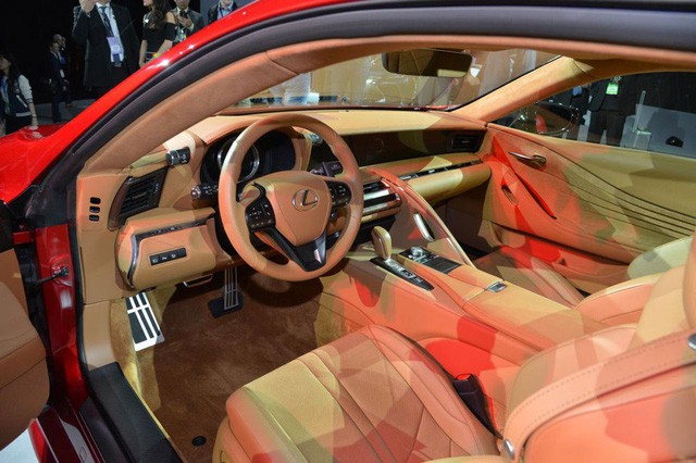 Xe thể thao Lexus LC500 2018 đầu tiên về Việt Nam