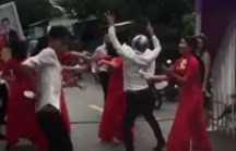 Dàn bê tráp mở nhạc sàn nhảy loạn đường ở An Giang