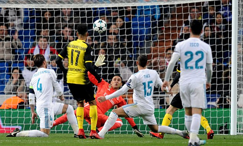 Ronaldo sút xa ghi bàn, Real thắng Dortmund sau màn rượt đuổi