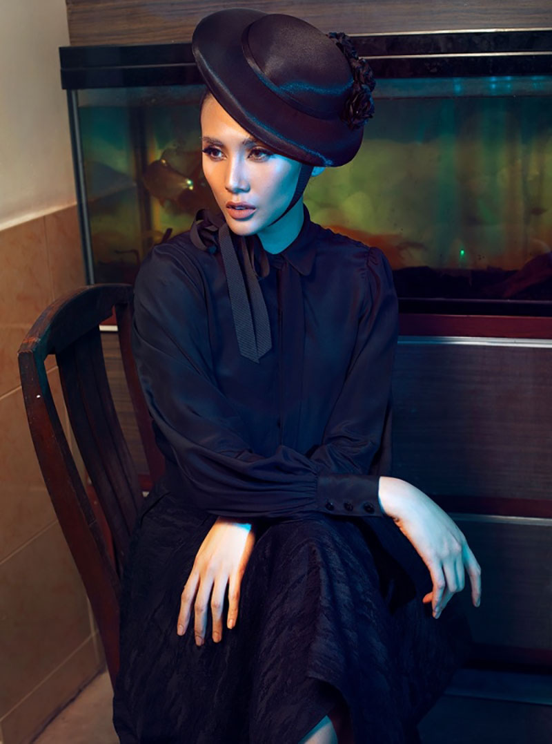 Võ Hoàng Yến hóa quý cô thập niên 1960