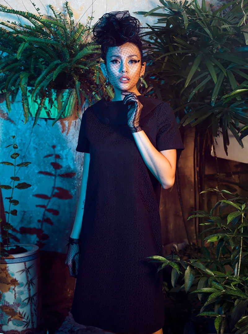 Võ Hoàng Yến hóa quý cô thập niên 1960