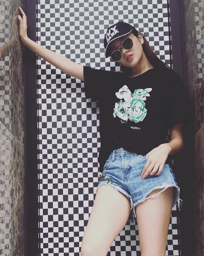 Không ngờ Bảo Anh lại là một người tiết kiệm khoản quần áo đến vậy