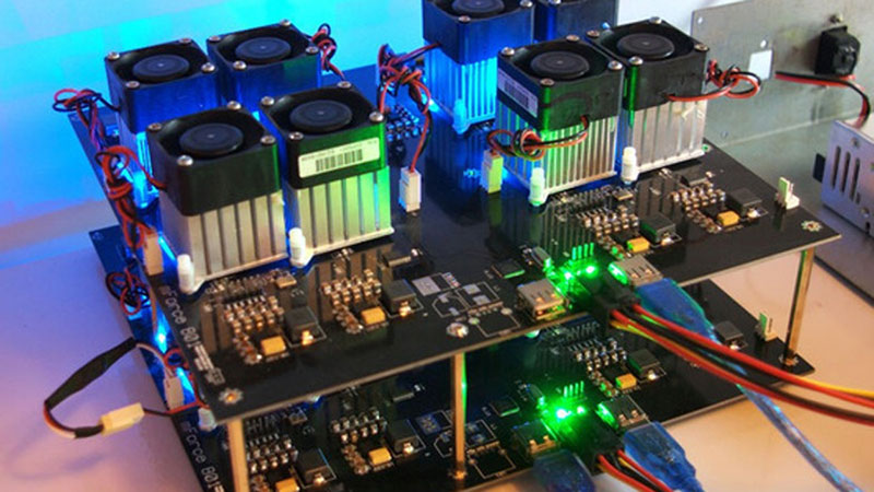 Một đêm lãi 300%: Chơi ảo, giàu hơn buôn vàng thật