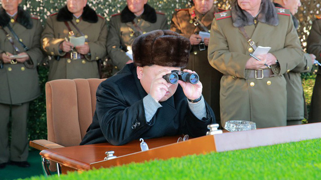 Hàn Quốc chi bộn tiền cho biệt đội lật đổ ông Kim Jong-un