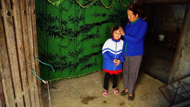 Từ vụ bé trai bị bố và dì ghẻ đánh đập: Nghe chuyện xúc động về một bà mẹ kế vĩ đại