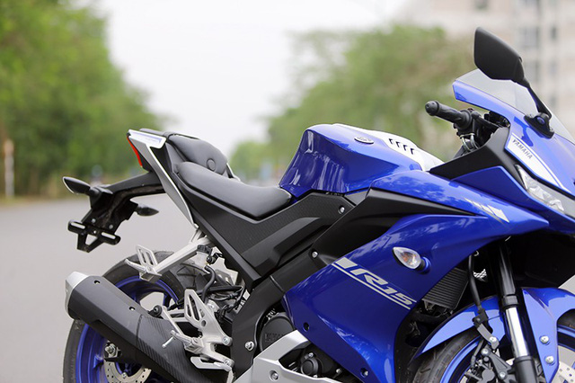 Yamaha R-15 chính thức về Việt Nam, khởi điểm từ 92 triệu đồng