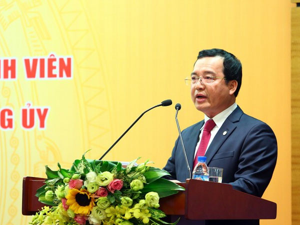 Cựu Chủ tịch PVN Nguyễn Quốc Khánh: Thăng tiến thần tốc đến khởi tố tạm giam