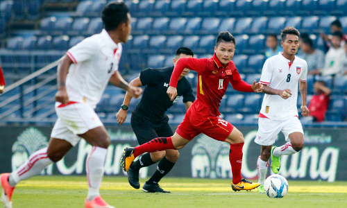 HLV Park Hang-seo áp dụng sơ đồ mới lạ cho U23 Việt Nam