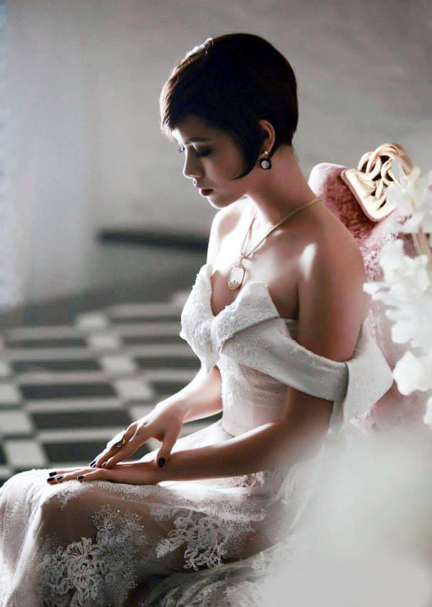 Á hậu Hoàng My gợi cảm tới độ nào? Á hậu Hoàng My gợi cảm tới độ nào?