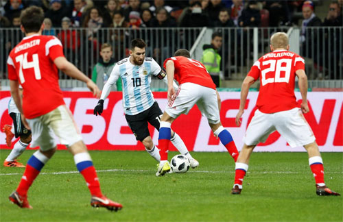 Aguero lập công, Argentina đánh bại chủ nhà World Cup 2018