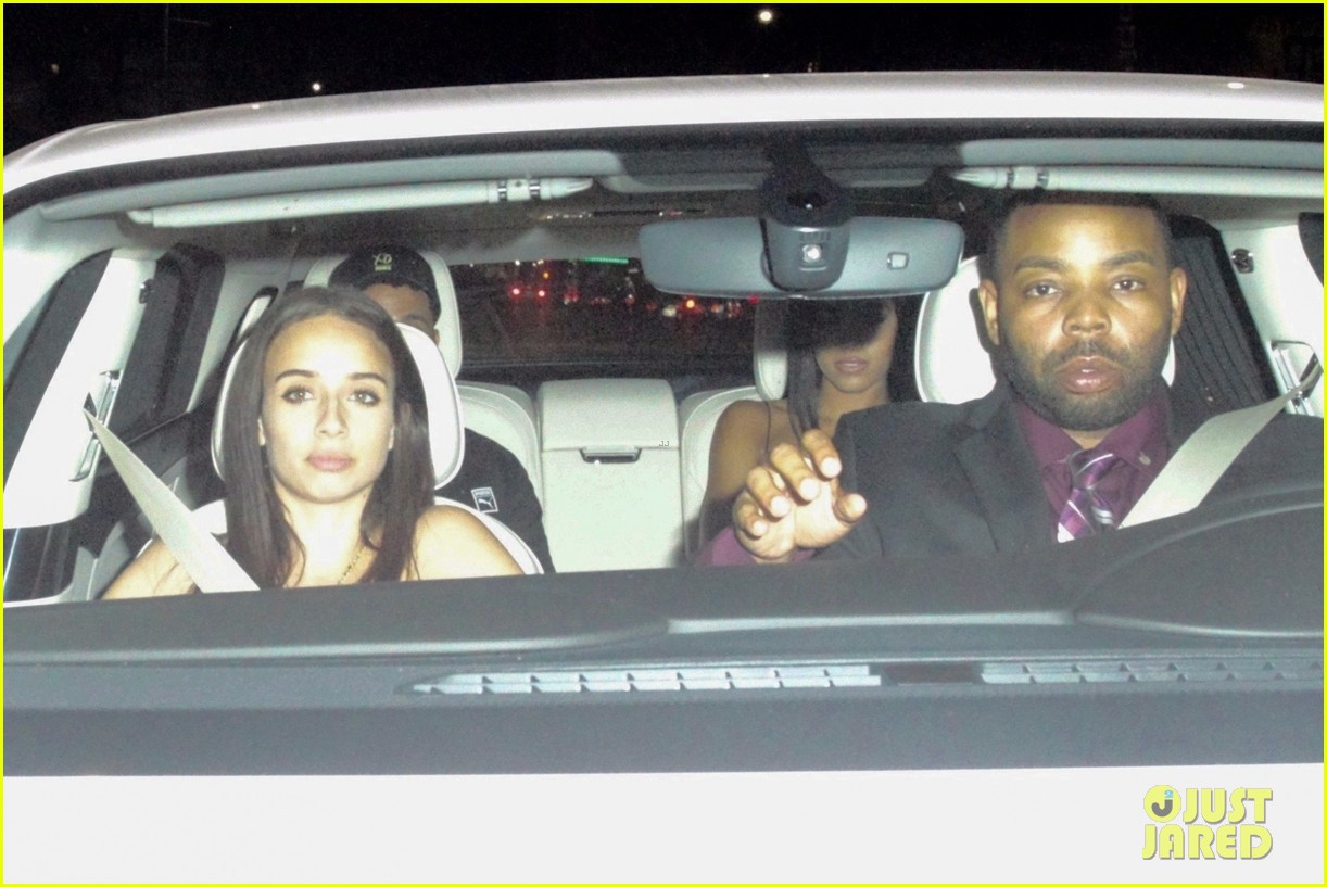 Tình huống thú vị: Justin tái hợp với Selena, còn The Weeknd thì hẹn hò với bồ cũ của Justin Tình huống thú vị: Justin tái hợp với Selena, còn The Weeknd thì hẹn hò với bồ cũ của Justin