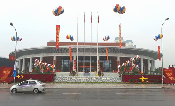 Chủ tịch Trung Quốc đến Hà Nội