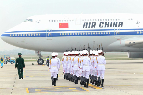 Chủ tịch Trung Quốc đến Hà Nội