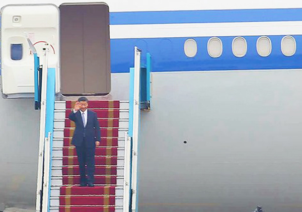 Chủ tịch Trung Quốc đến Hà Nội