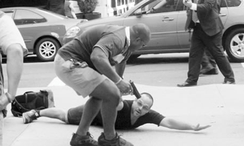 Con mắt nhà nghề của các mật vụ bảo vệ tổng thống Mỹ