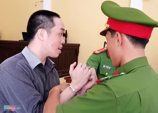 Chủ vũ trường kêu oan tại tòa