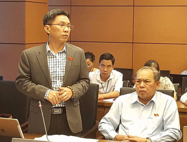 Đòi Google, Facebook đặt máy chủ tại VN là không khả thi