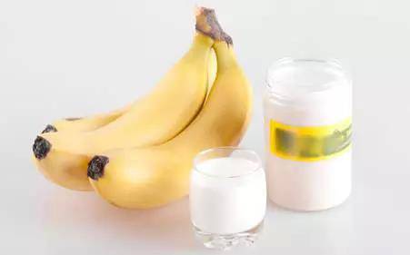 Tất tần tật các loại mặt nạ tự chế đắp trước khi đi ngủ, 1 tuần trẻ ra tới 10 tuổi Tất tần tật các loại mặt nạ tự chế đắp trước khi đi ngủ, 1 tuần trẻ ra tới 10 tuổi