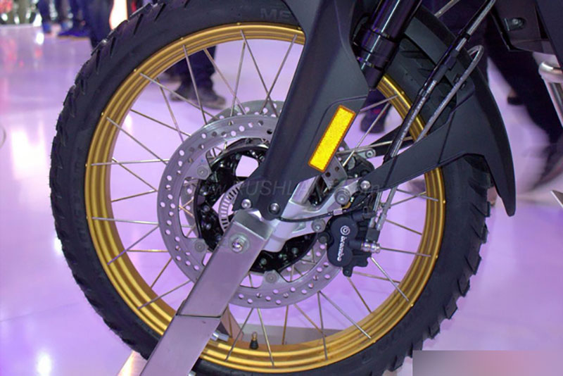 BMW vén màn cặp đôi xế phượt F850GS và F750GS mới