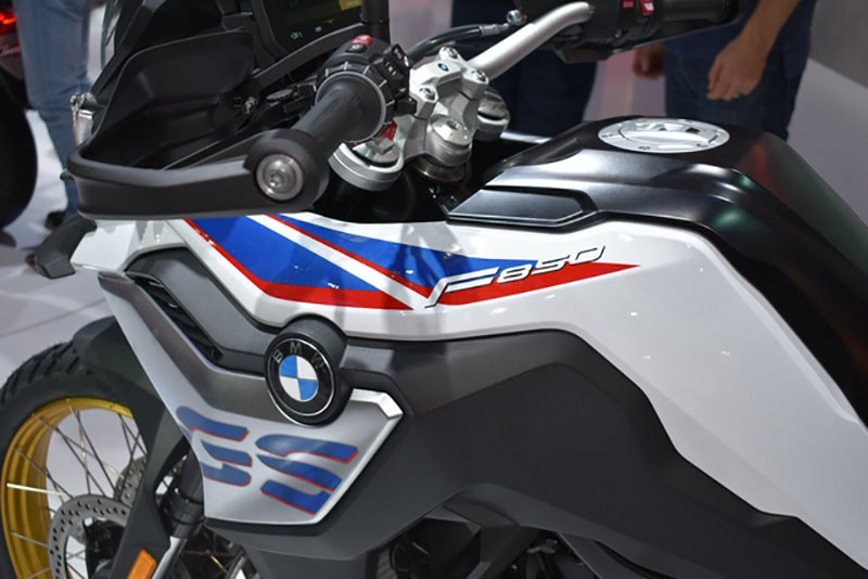 BMW vén màn cặp đôi xế phượt F850GS và F750GS mới