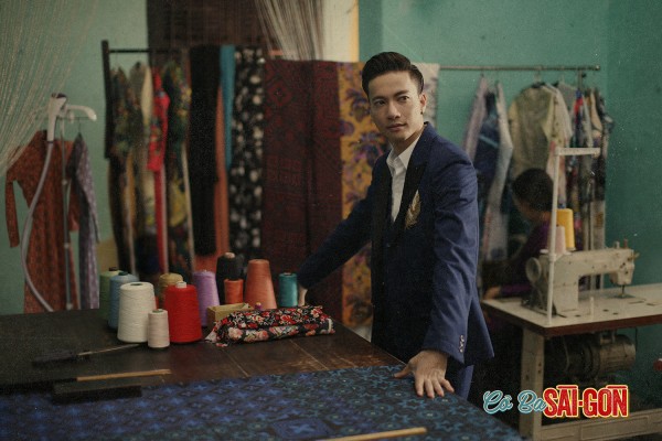 Giữa cơn mưa lời khen, người ta vẫn thấy Cô Ba Sài Gòn vướng những hạt sạn Giữa cơn mưa lời khen, người ta vẫn thấy Cô Ba Sài Gòn vướng những hạt sạn