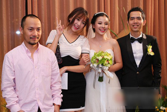 Có rất nhiều cặp đôi trong showbiz đã chia tay, sau khi cùng tham dự đám cưới này...