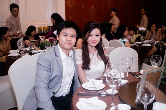 Có rất nhiều cặp đôi trong showbiz đã chia tay, sau khi cùng tham dự đám cưới này...