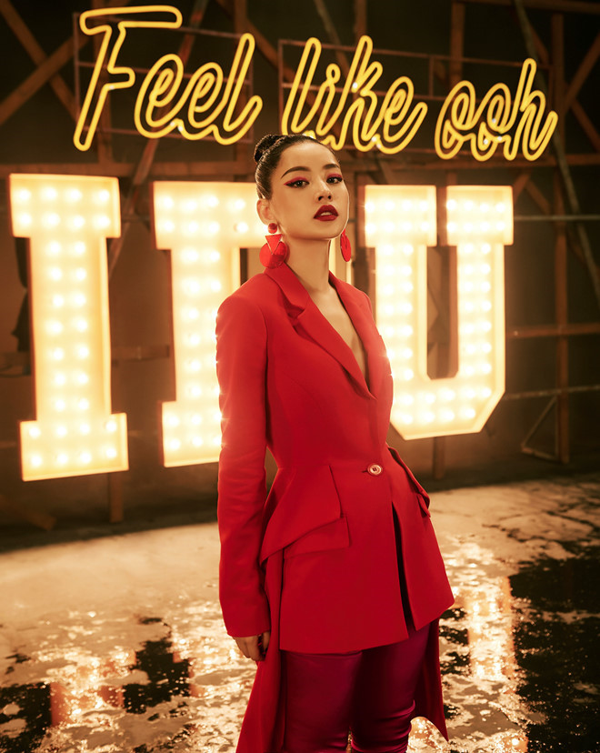 Khánh Linh: Sẵn sàng ăn chửi là chiêu trò PR đen của hot girl đi hát