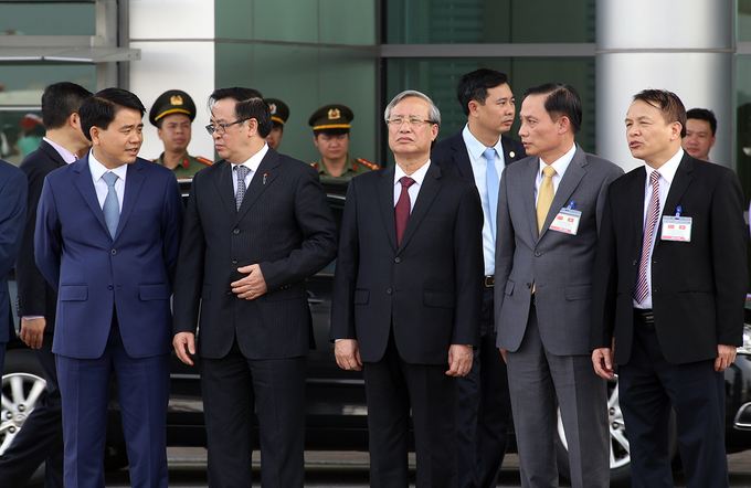 Chủ tịch Trung Quốc Tập Cận Bình rời Hà Nội