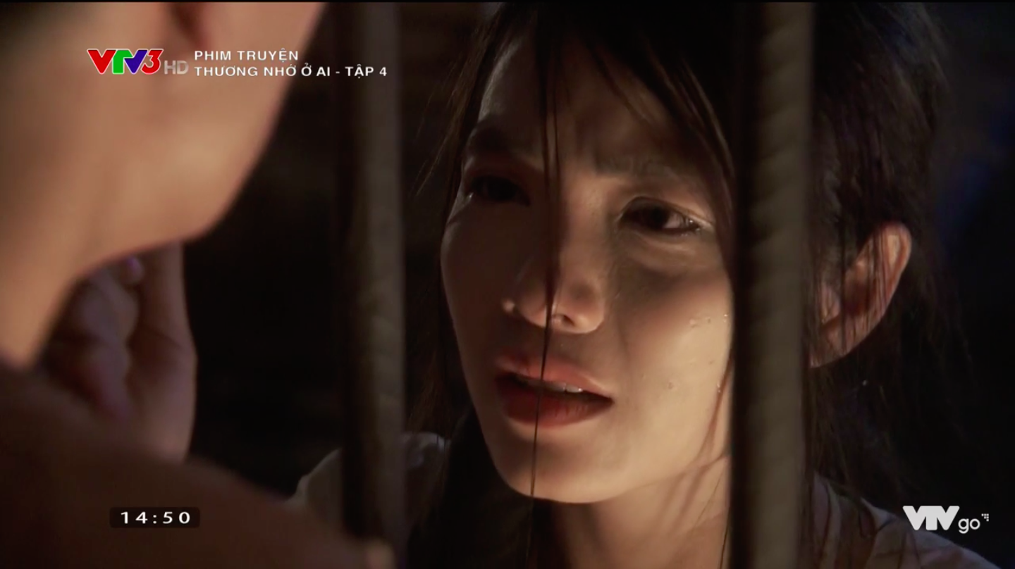 Thương nhớ ở ai tập 4: Vạn chĩa súng đòi giết Đột, sau đó lại nhận ra mình thật dại dột! Thương nhớ ở ai tập 4: Vạn chĩa súng đòi giết Đột, sau đó lại nhận ra mình thật dại dột!