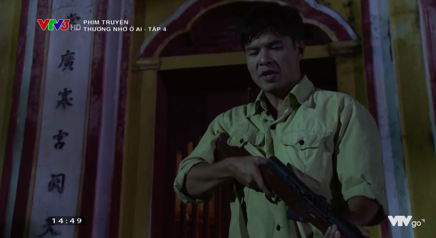 Thương nhớ ở ai tập 4: Vạn chĩa súng đòi giết Đột, sau đó lại nhận ra mình thật dại dột! Thương nhớ ở ai tập 4: Vạn chĩa súng đòi giết Đột, sau đó lại nhận ra mình thật dại dột!