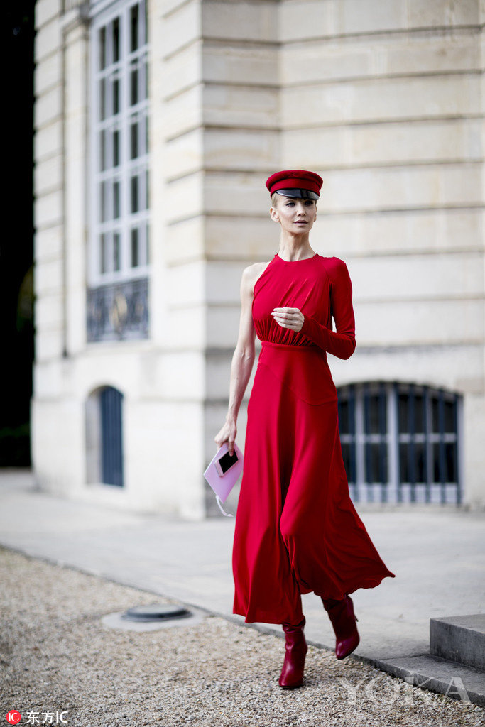 Chẳng cần cầu kỳ, se lạnh nàng cứ diện tông màu này, đảm bảo nổi!