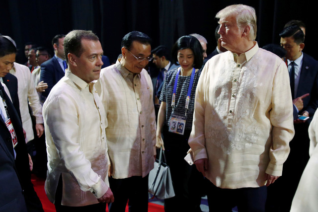 Tổng thống Trump dự tiệc cùng các lãnh đạo Đông Nam Á