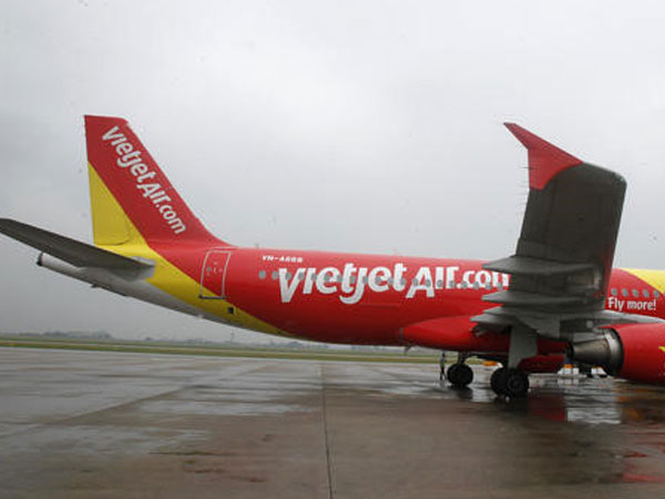 Bloomberg: Vietjet muốn mua Boeing 787 hoặc A350 để mở đường bay đi Mỹ